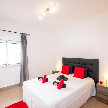 Apartamento Dalmatia Apartment Quarteira