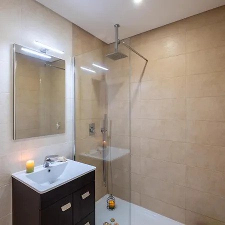 Apartamento Dalmatia * Quarteira
